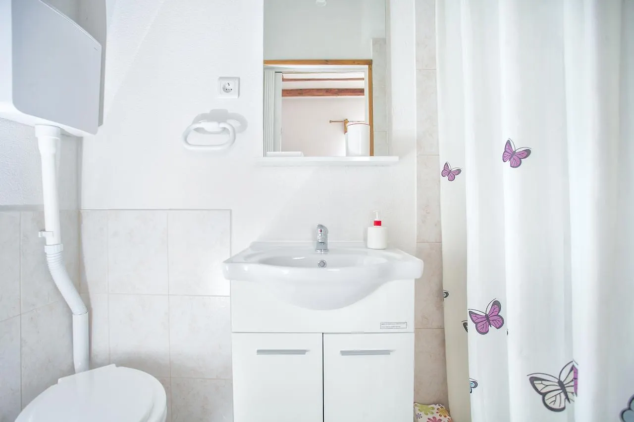 Gasthof Guesthouse Trogir Proto-Free Parking